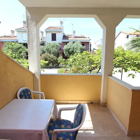 Apartments Lora Rovinj Exterior photo