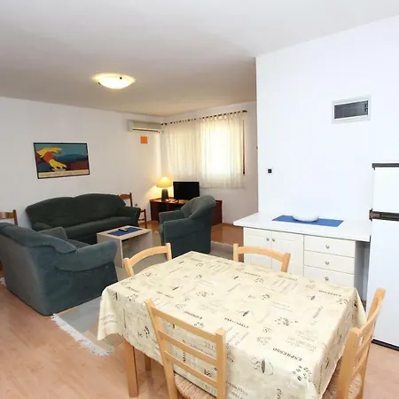 Apartments Lora Rovinj Exterior photo