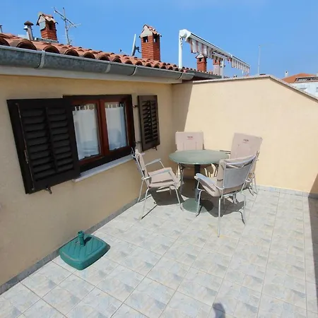 Apartments Lora Rovinj Exterior photo
