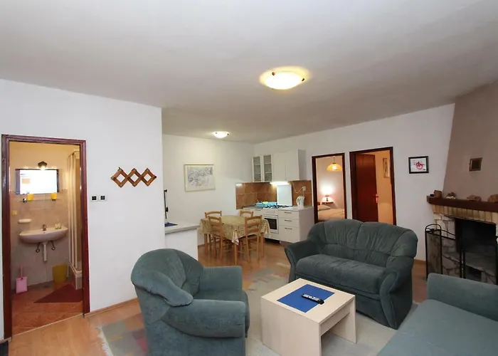 Apartments Lora